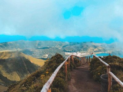 Canário lake in a private azores tour